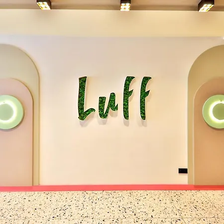 ホテル Luff カシュ