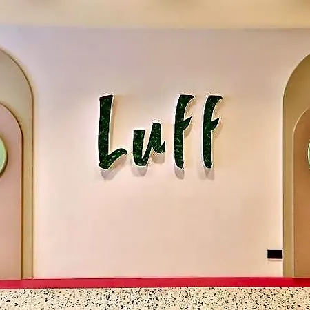 Luff Ξενοδοχείο